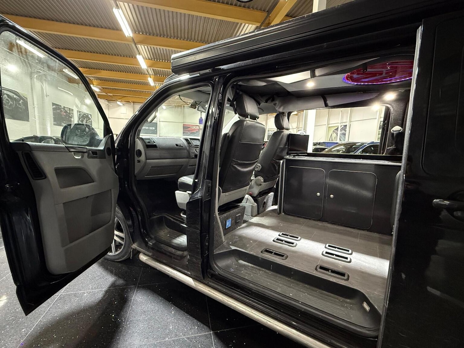 Used Volkswagen Transporter Sportline 2014 for sale - 77014776: Photo 12