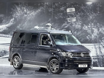 Used Volkswagen Transporter Sportline 2014 for sale - 77014776: Photo