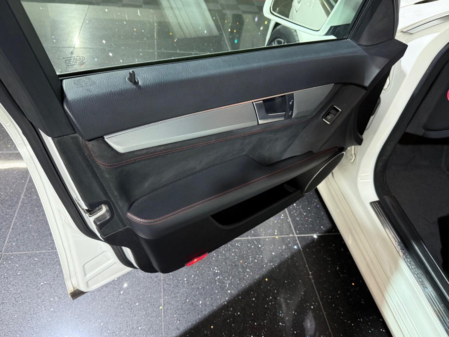 Used Mercedes-Benz C Class 2013 for sale - 76363063: Photo 45