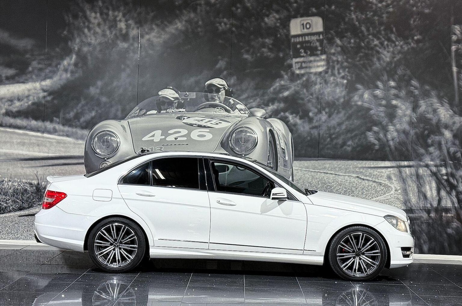 Used Mercedes-Benz C Class 2013 for sale - 76363063: Photo 5