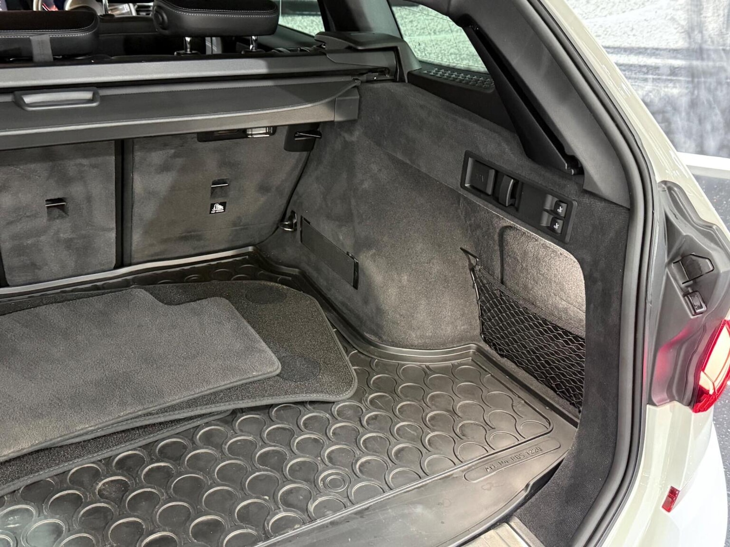 Used BMW 3 Series 2021 for sale - 77906436: Photo 23