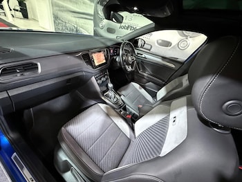 Used Volkswagen T-Roc 2019 for sale - 78744959: Photo