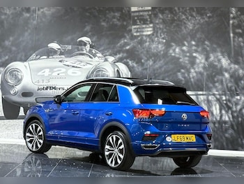 Used Volkswagen T-Roc 2019 for sale - 78744959: Photo