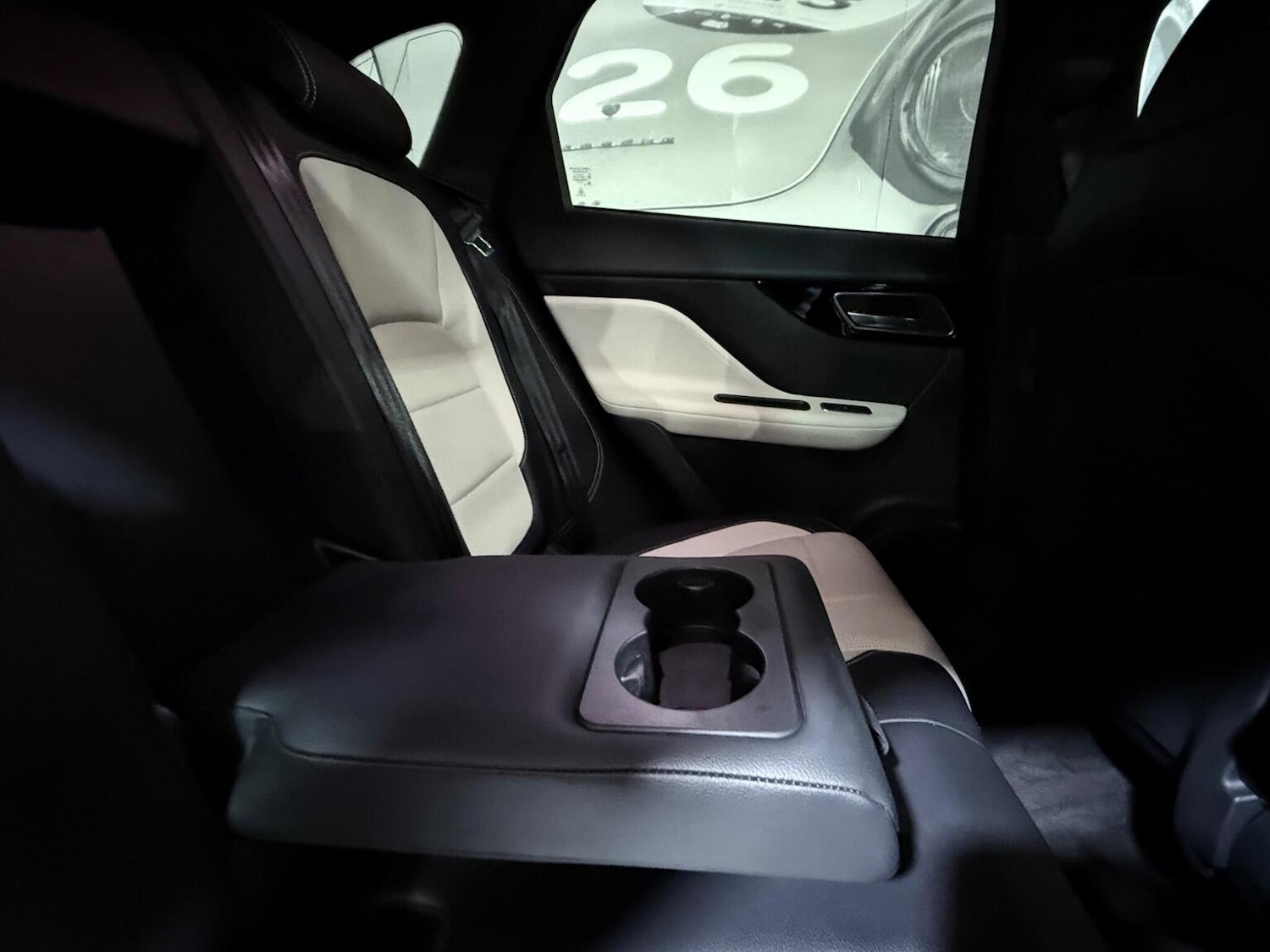 Used Jaguar F-Pace 2018 for sale - 77052980: Photo 21