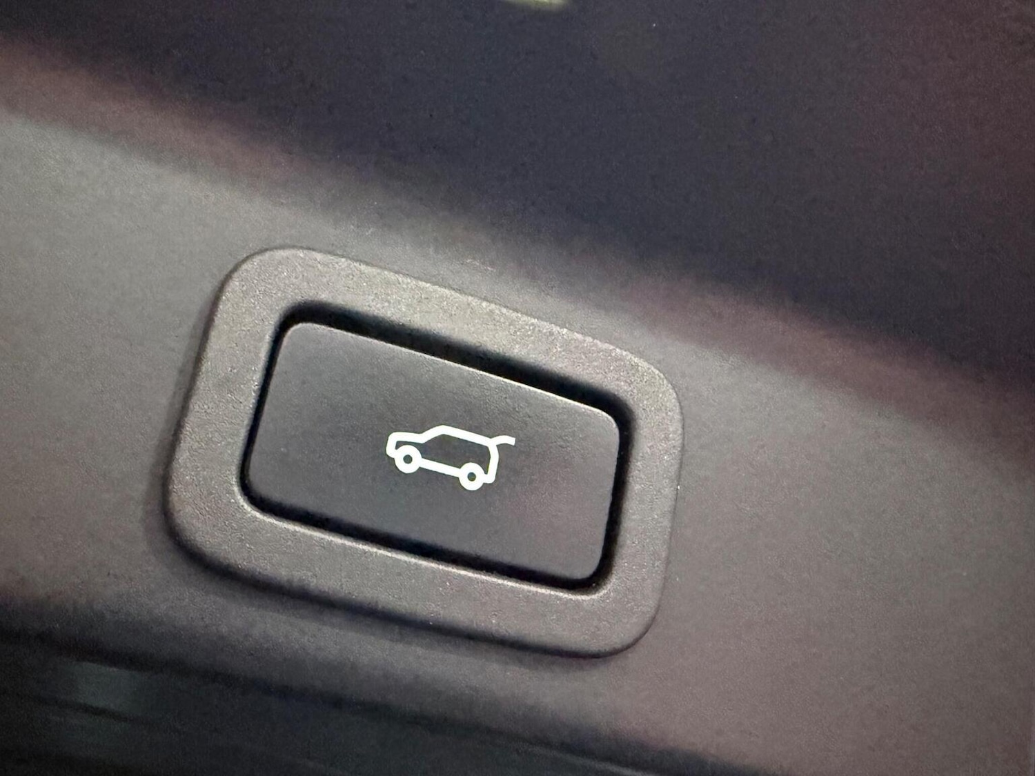 Used Jaguar F-Pace 2018 for sale - 77052980: Photo 24