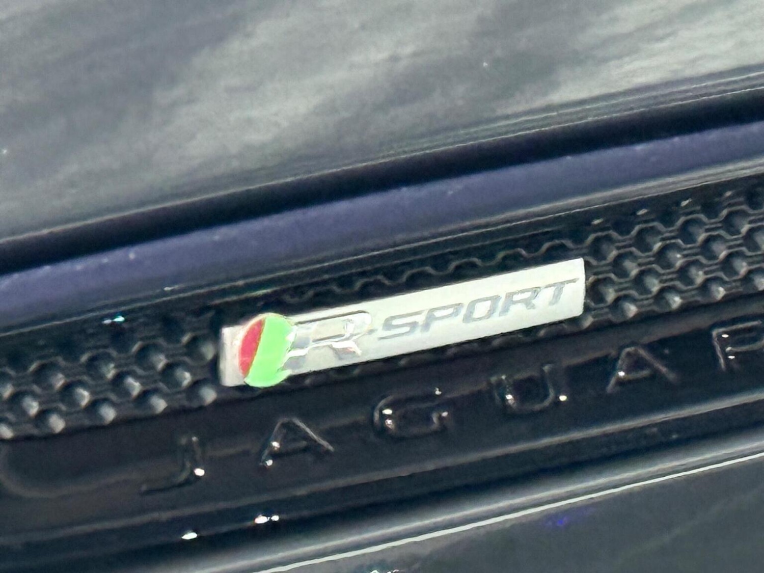 Used Jaguar F-Pace 2018 for sale - 77052980: Photo 32