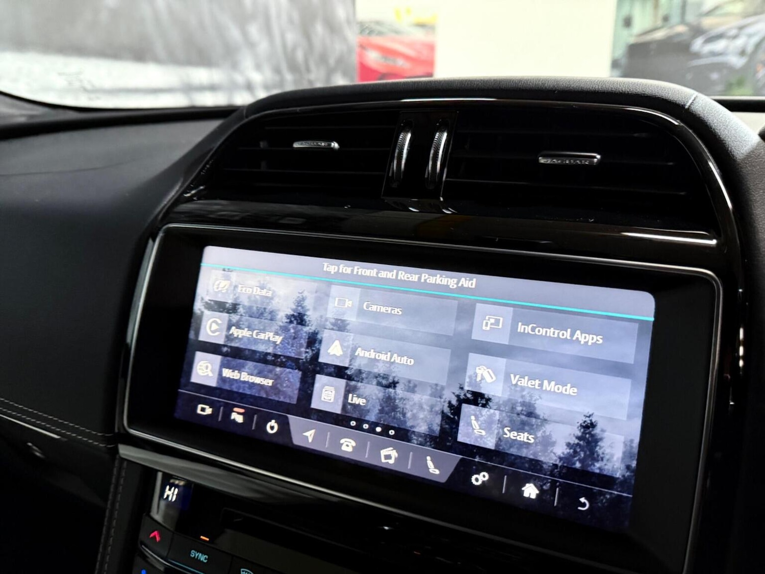 Used Jaguar F-Pace 2018 for sale - 77052980: Photo 42