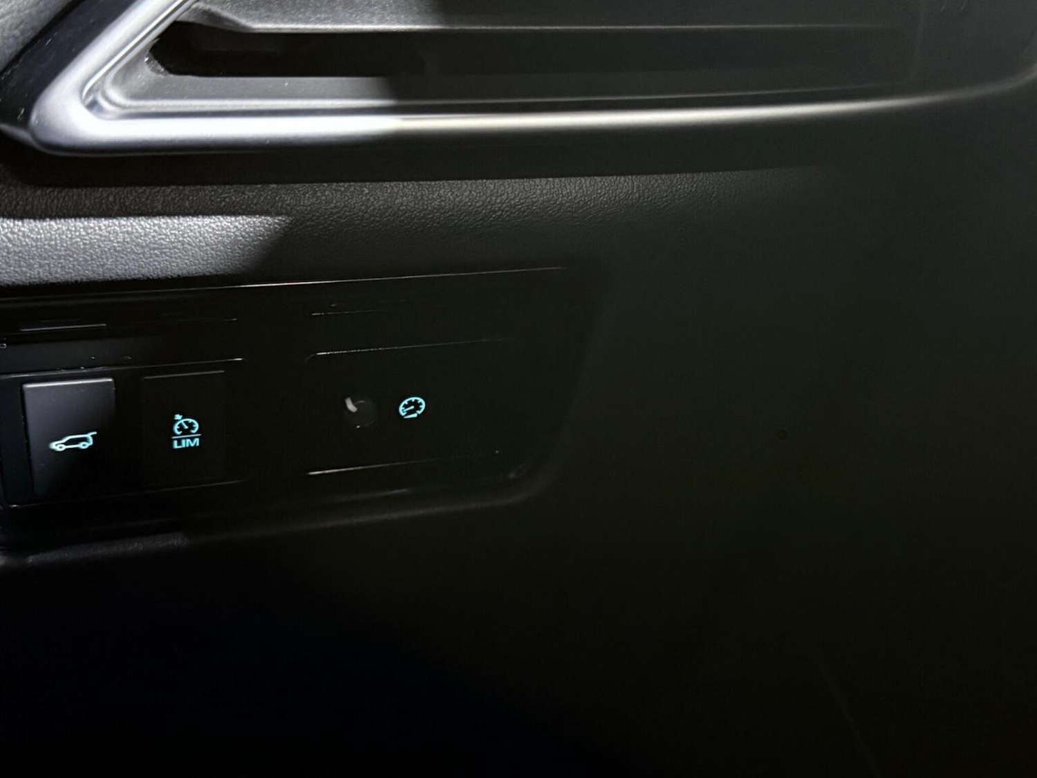 Used Jaguar F-Pace 2018 for sale - 77052980: Photo 48