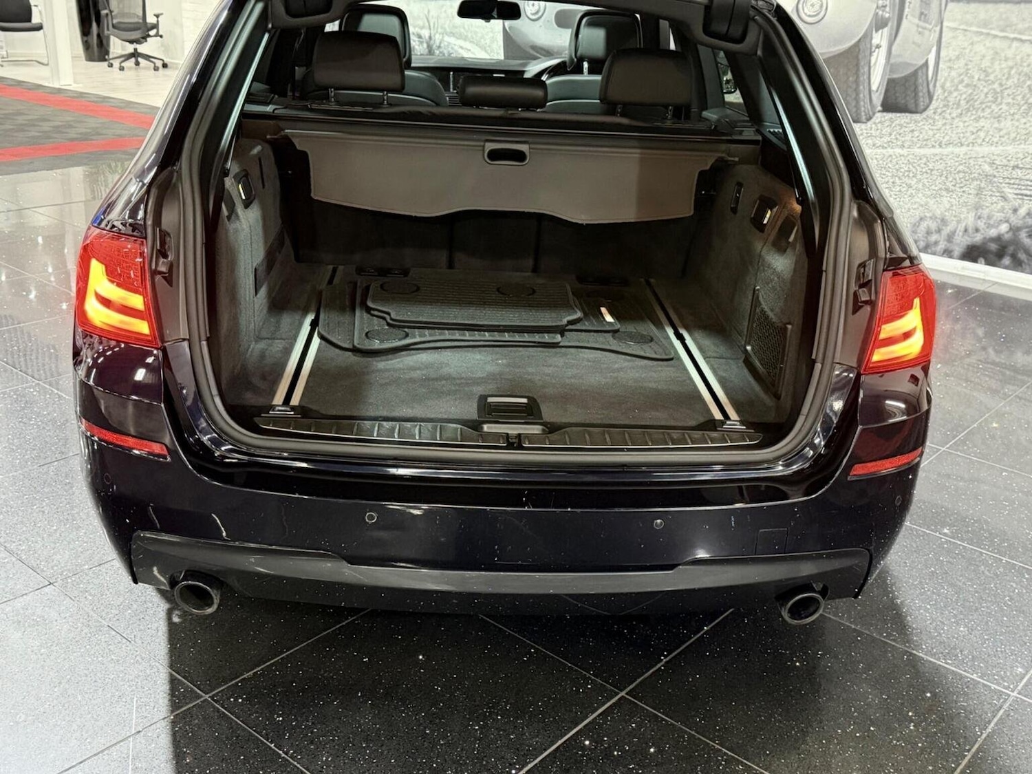 Used BMW 5 Series 2013 for sale - 76273291: Photo 23