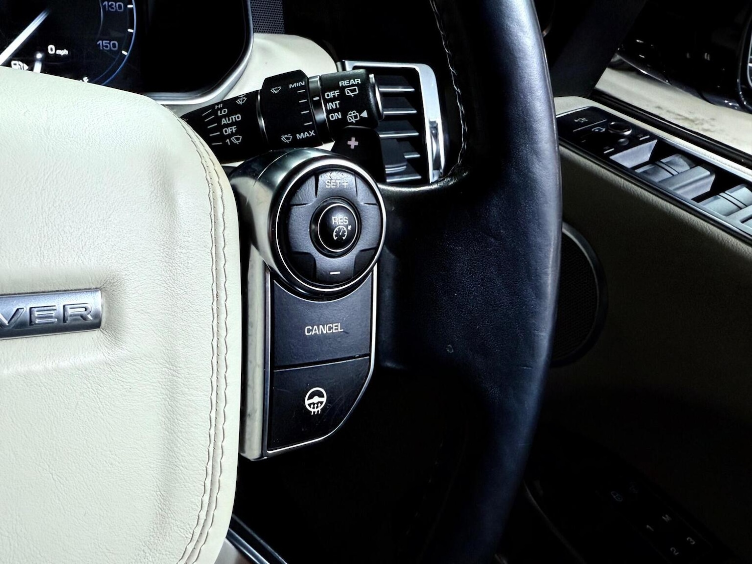 Used Land Rover Range Rover 2015 for sale - 77096953: Photo 29