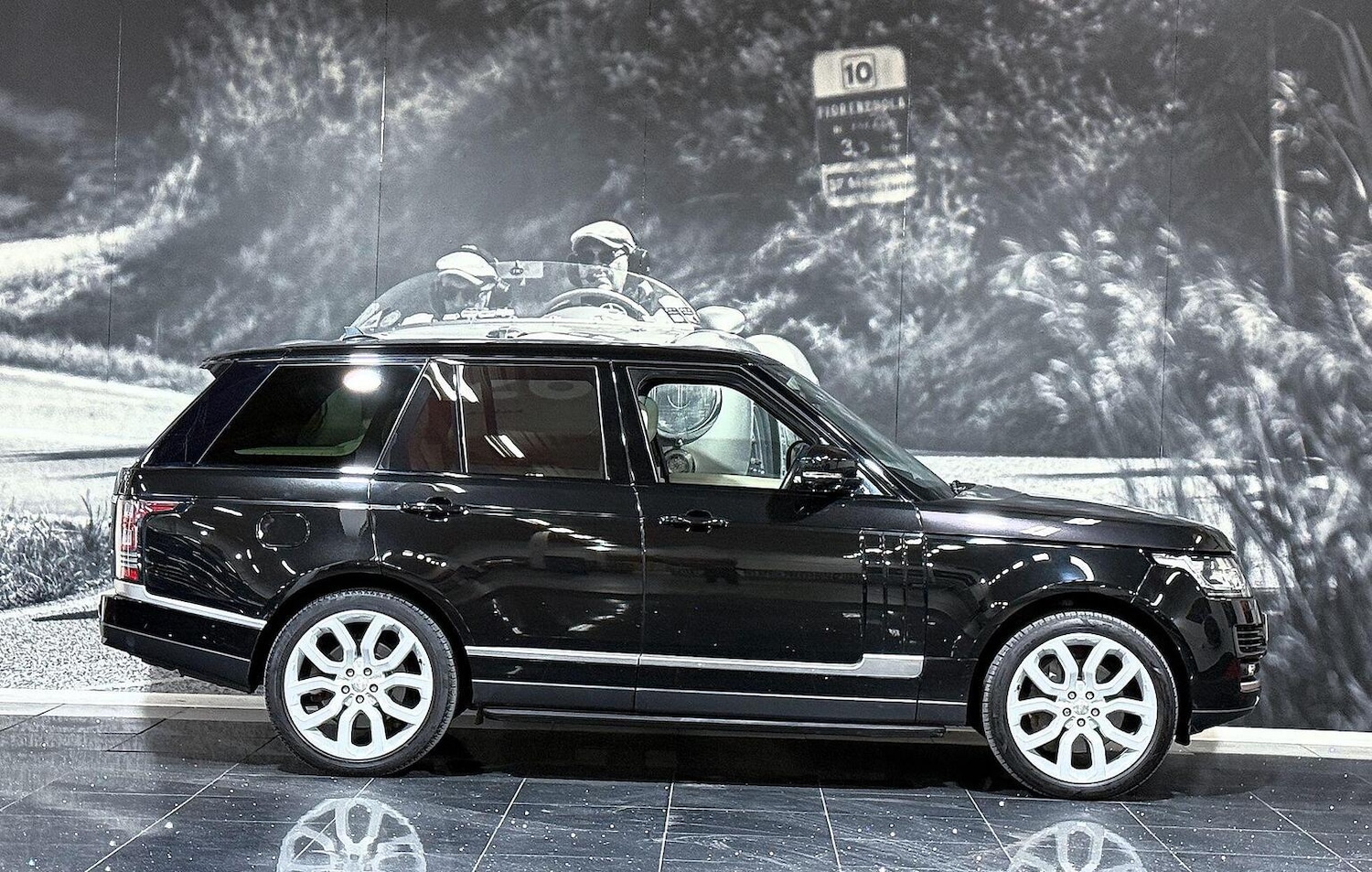 Used Land Rover Range Rover 2015 for sale - 77096953: Photo 4