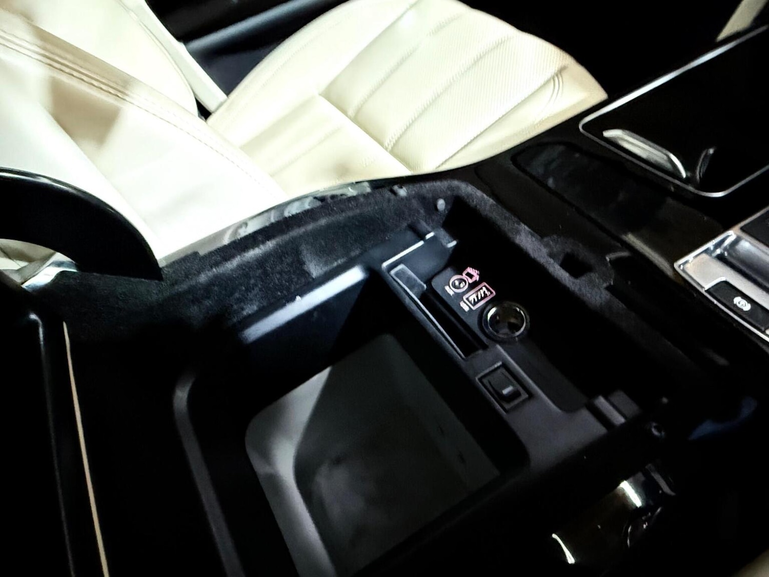 Used Land Rover Range Rover 2015 for sale - 77096953: Photo 48