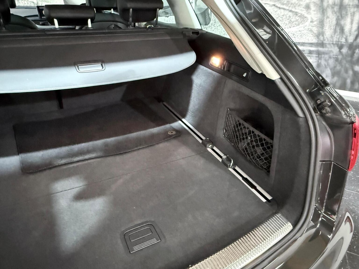 Used Audi A6 Allroad 2015 for sale - 77938164: Photo 27