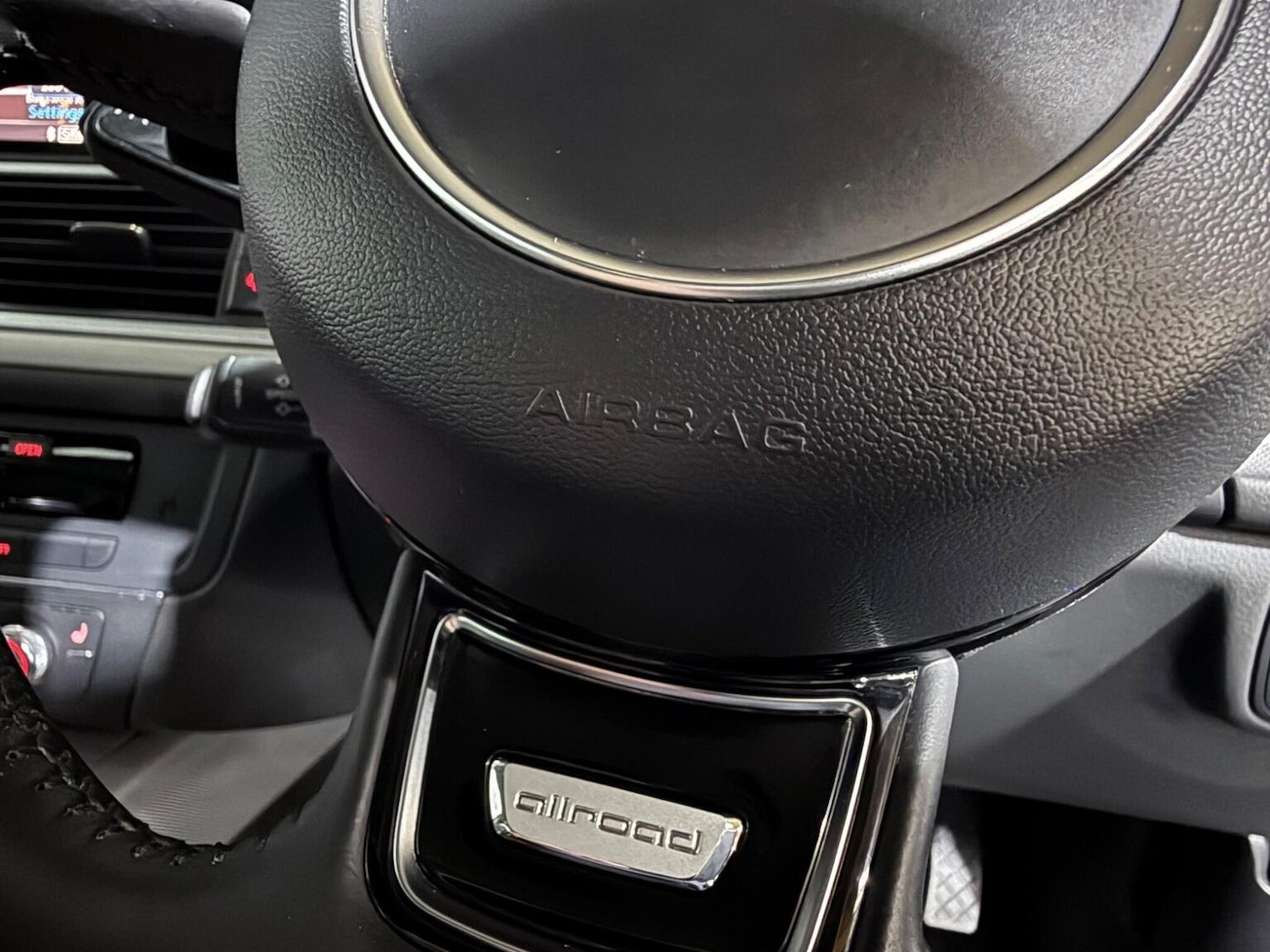 Used Audi A6 Allroad 2015 for sale - 77938164: Photo 47