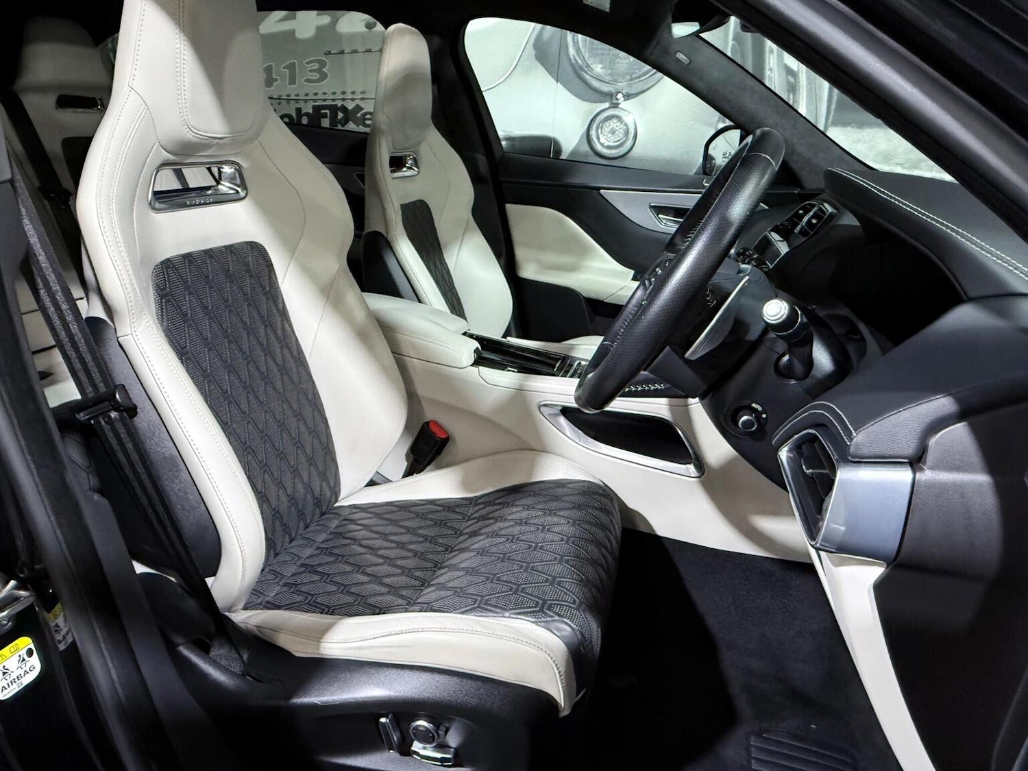 Used Jaguar F-Pace 2021 for sale - 77906421: Photo 11