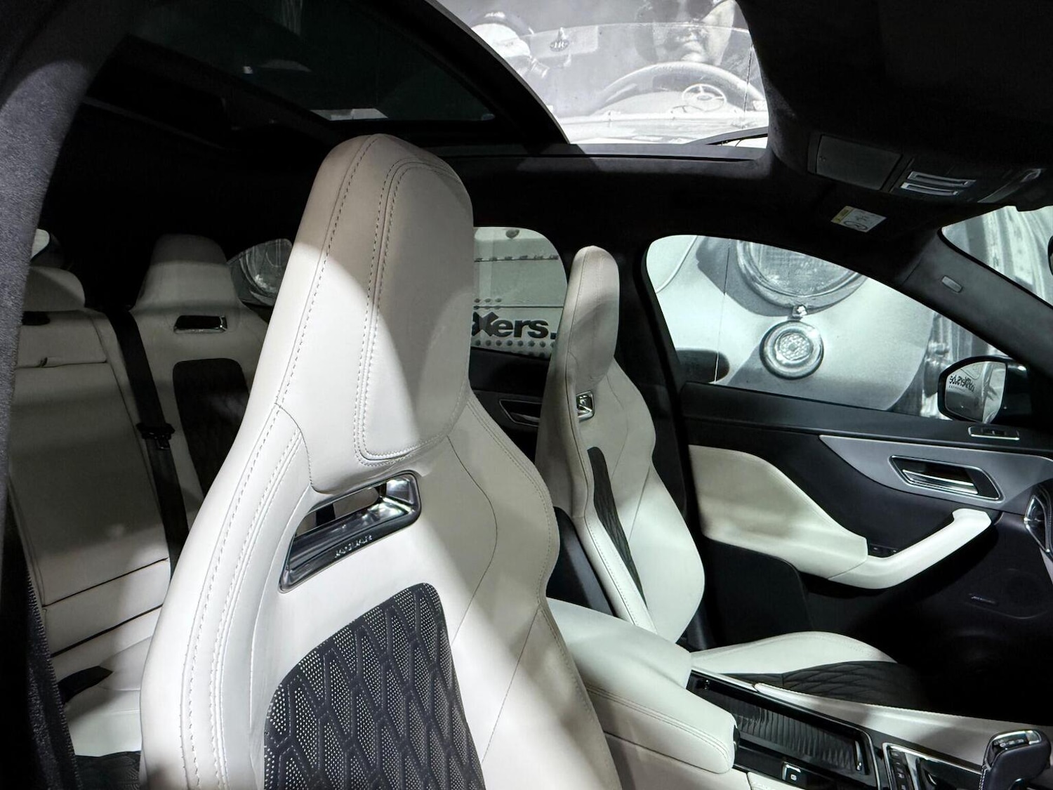 Used Jaguar F-Pace 2021 for sale - 77906421: Photo 12