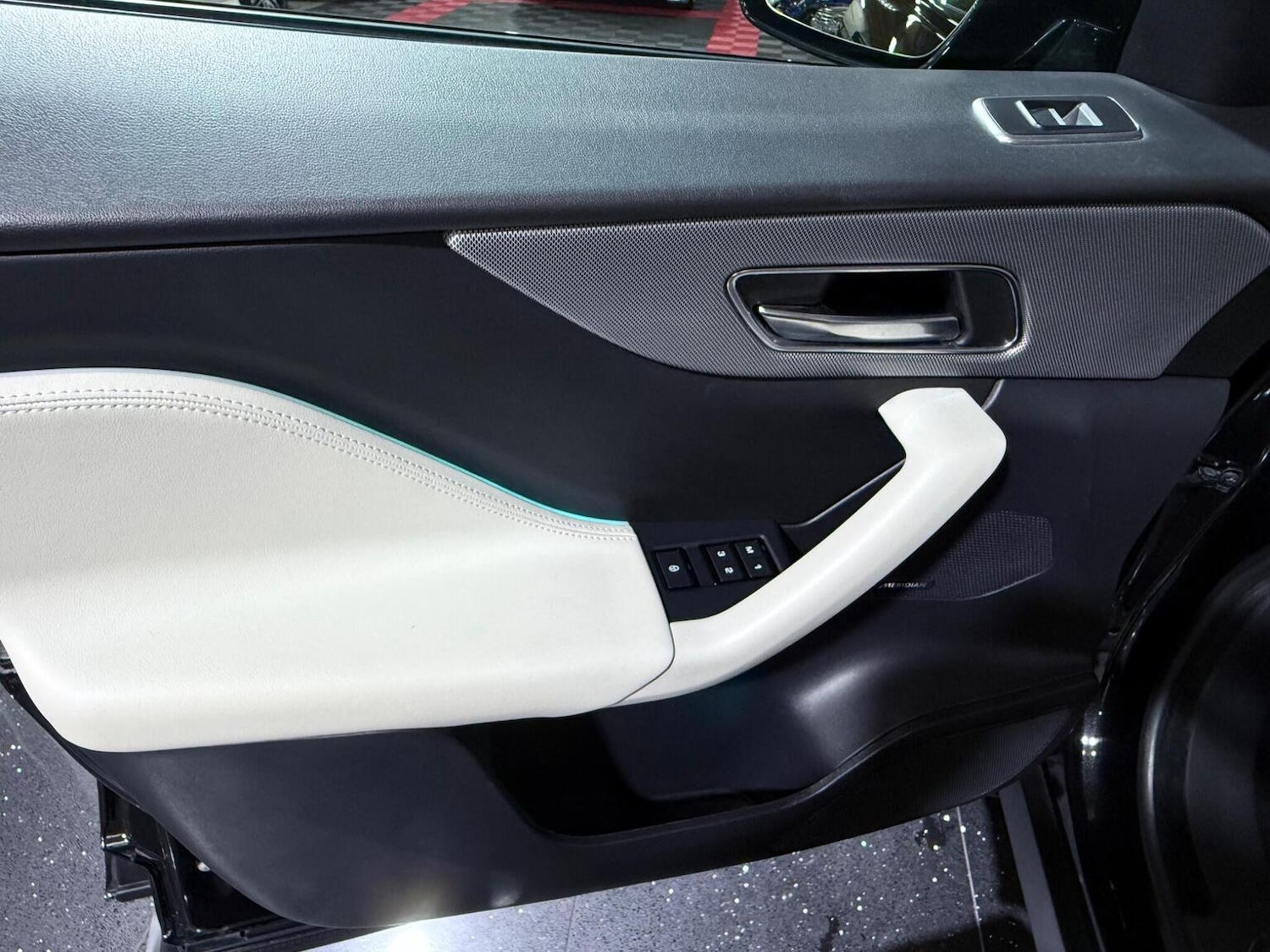 Used Jaguar F-Pace 2021 for sale - 77906421: Photo 66