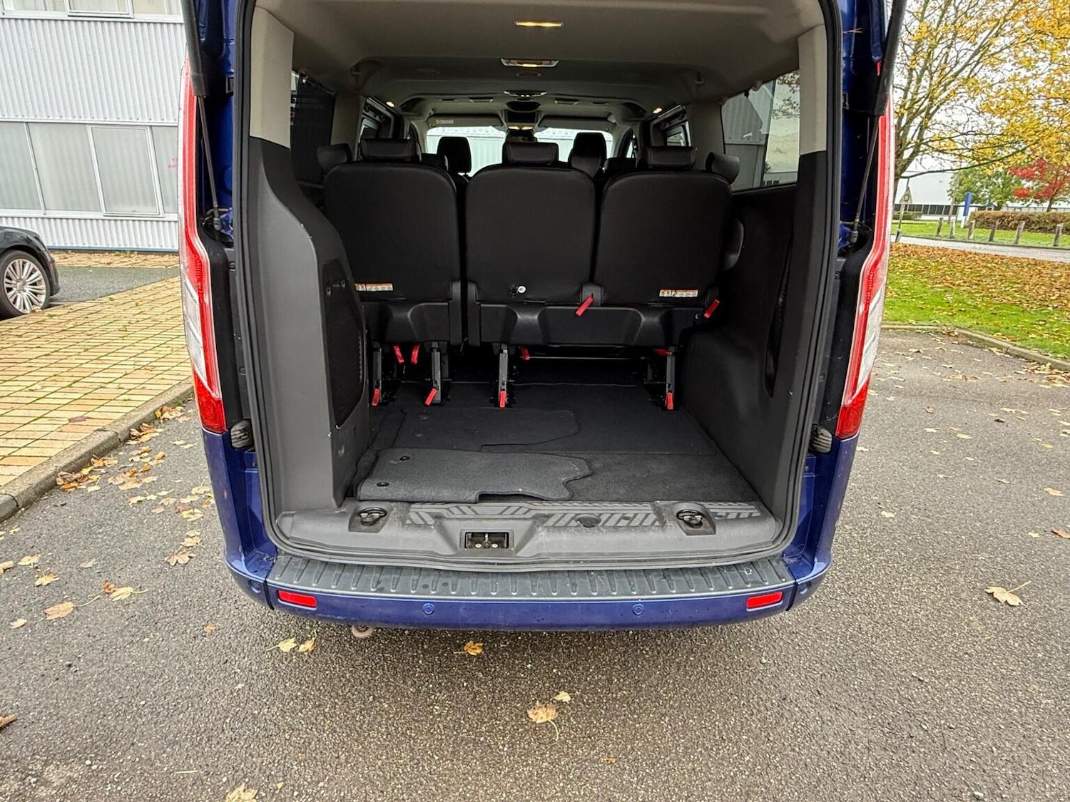 Used Ford Tourneo Custom 2017 for sale - 76369292: Photo 5