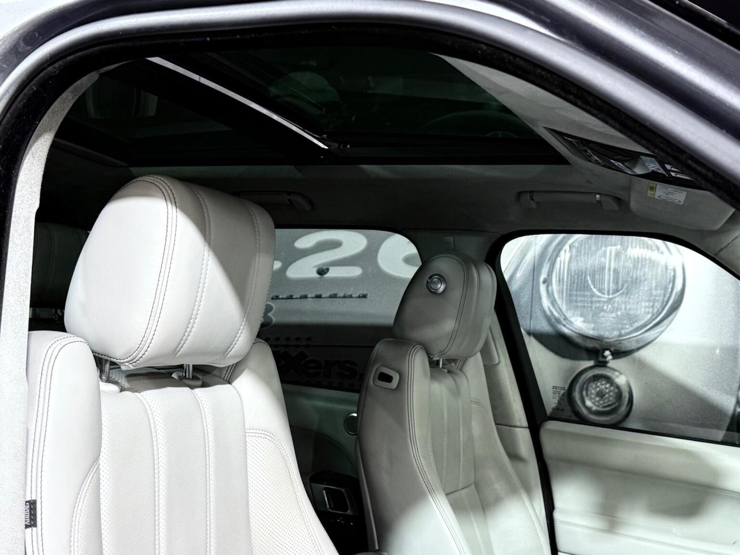 Used Land Rover Range Rover 2014 for sale - 76741311: Photo 11