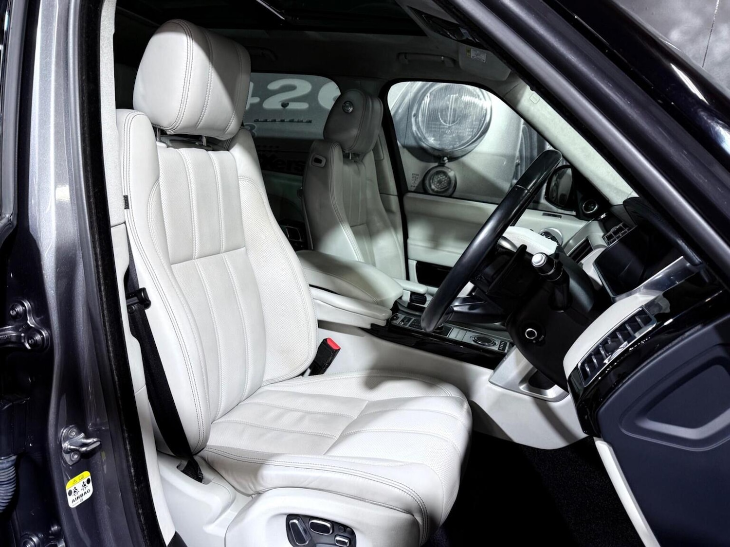 Used Land Rover Range Rover 2014 for sale - 76741311: Photo 12