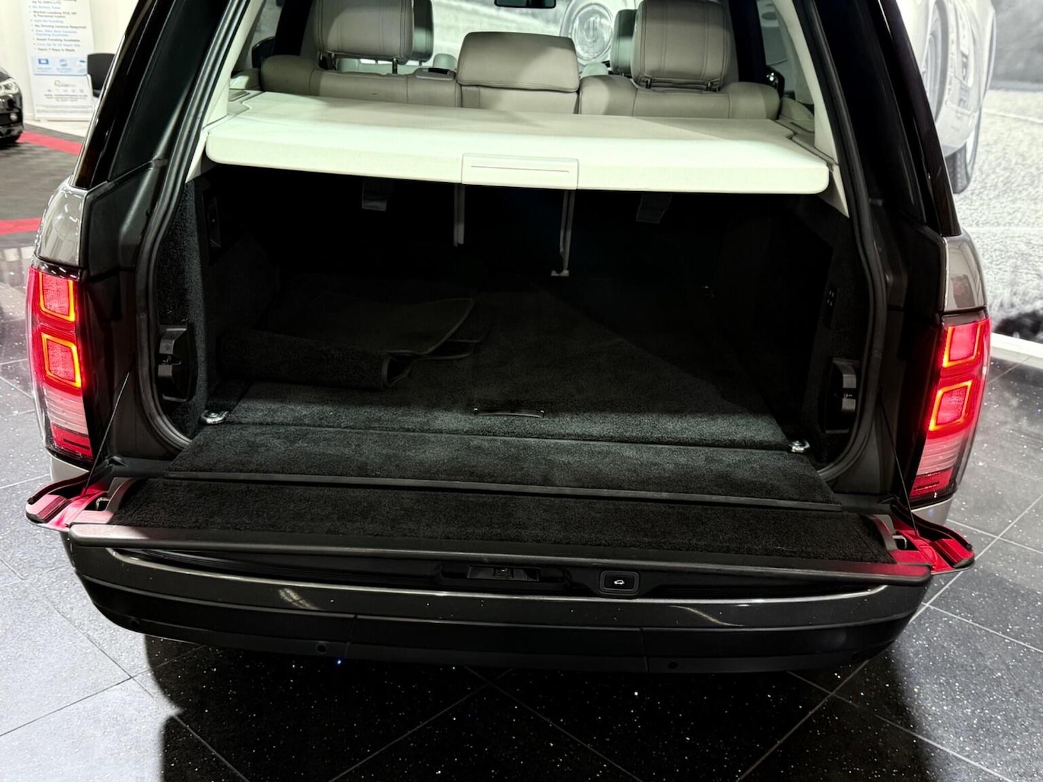 Used Land Rover Range Rover 2014 for sale - 76741311: Photo 26