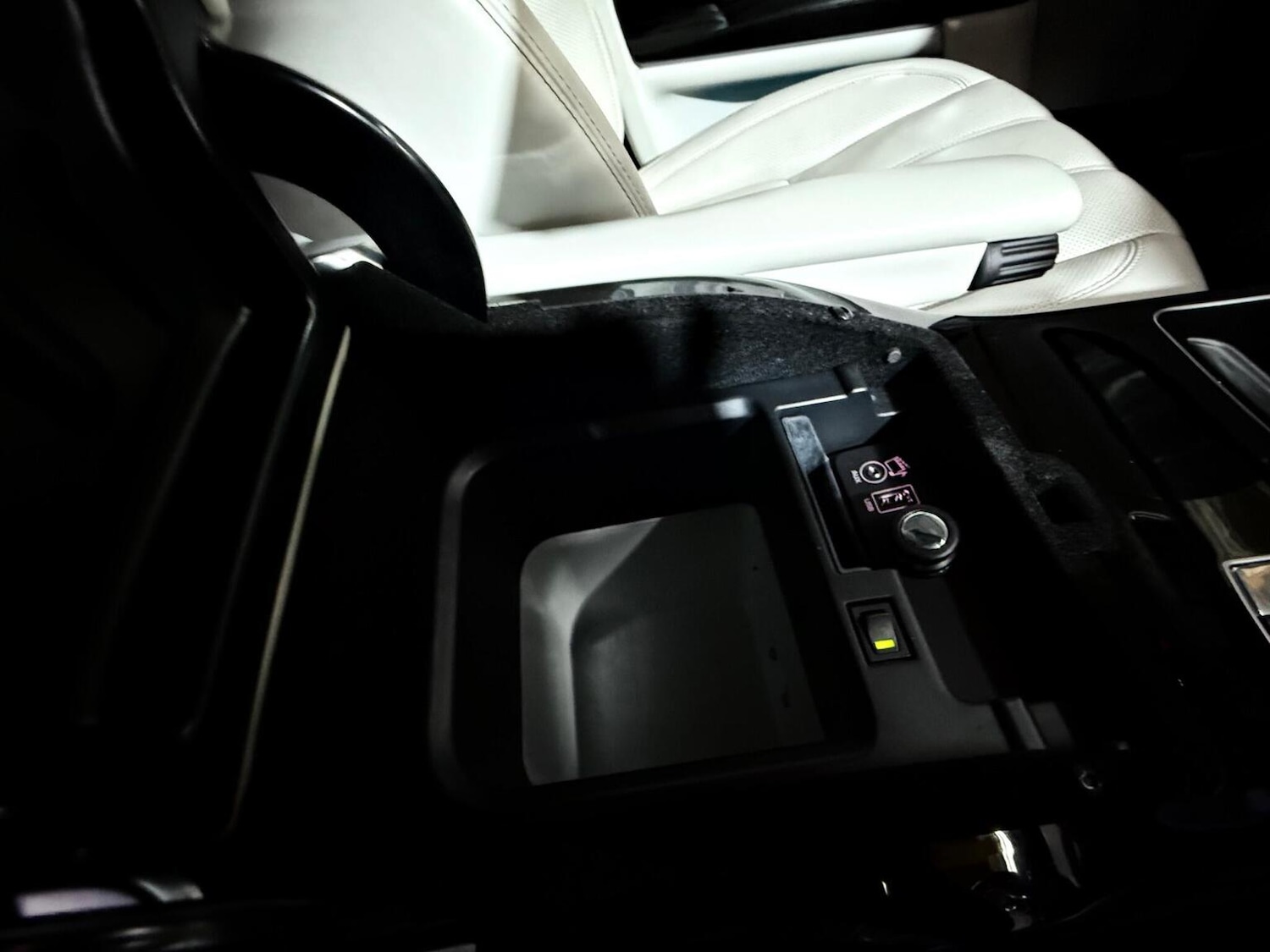 Used Land Rover Range Rover 2014 for sale - 76741311: Photo 60