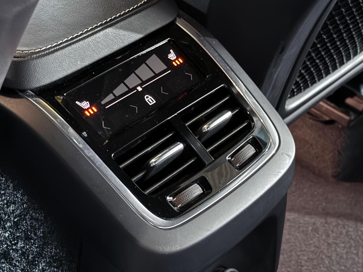 Used Volvo XC90 2022 for sale - 76855386: Photo 14