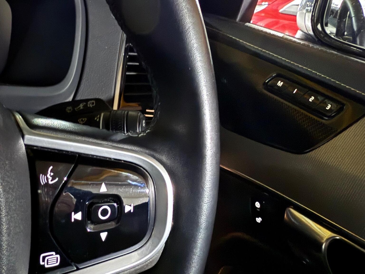 Used Volvo XC90 2022 for sale - 76855386: Photo 5