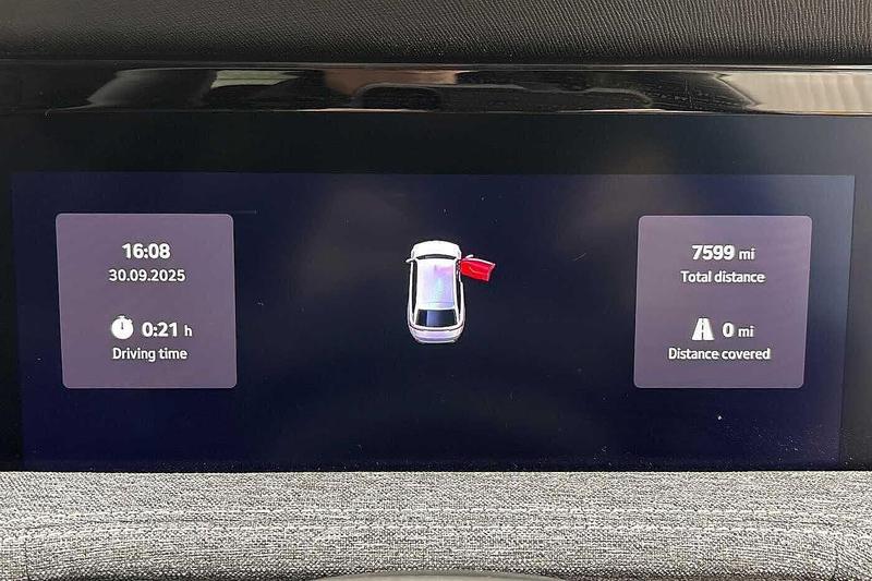 Used Skoda Superb 2025 for sale - 76718917: Photo 11