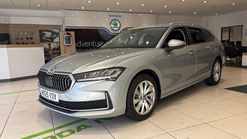 Used Skoda Superb 2025 for sale - 76718917: Photo 23