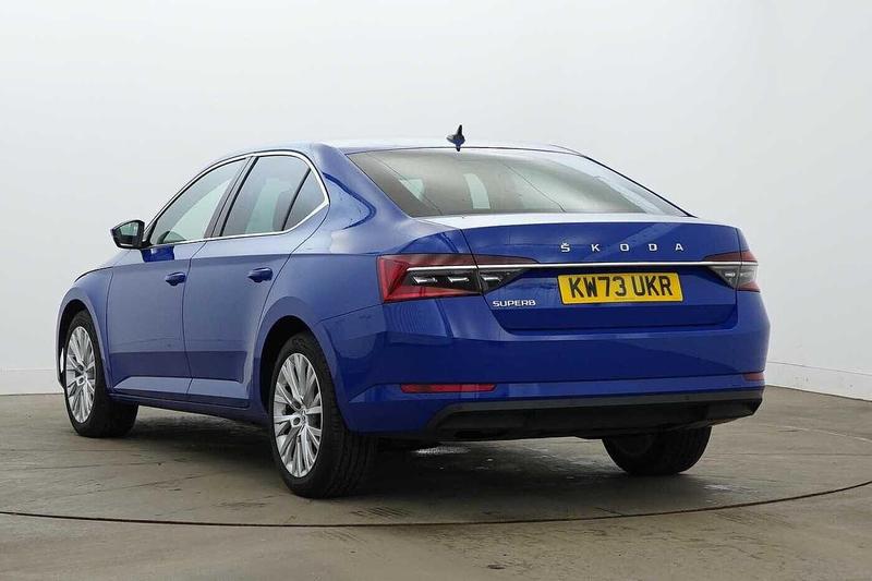 Used Skoda Superb 2023 for sale - 76882787: Photo 3