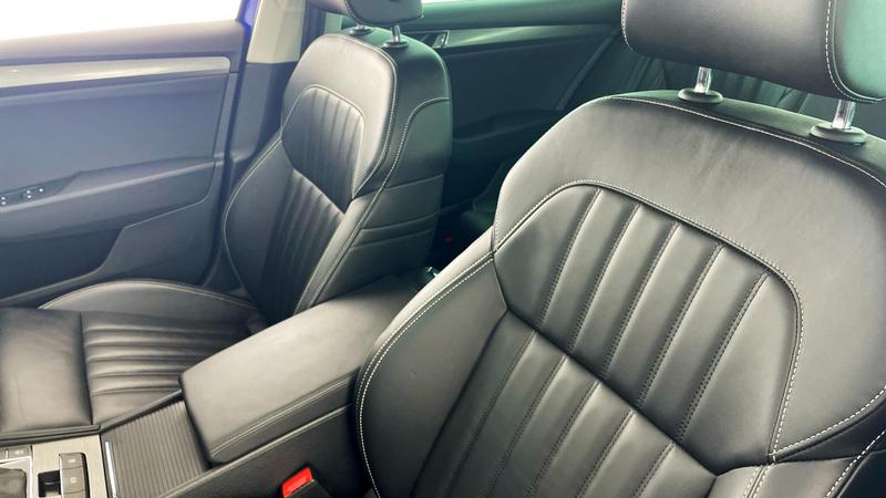 Used Skoda Superb 2023 for sale - 76882787: Photo 36