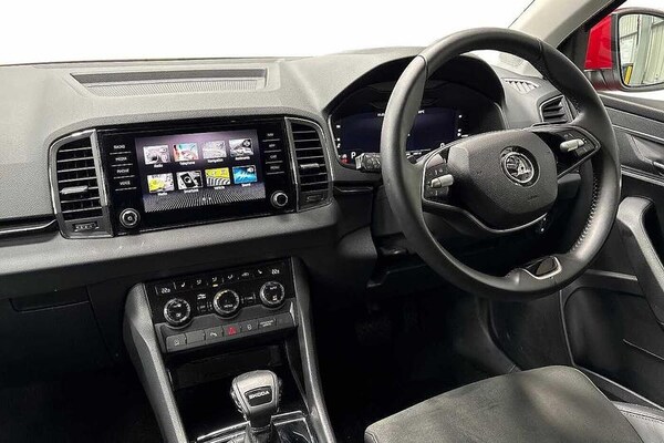 Used Skoda Karoq 2025 for sale - 75608049: Photo 2