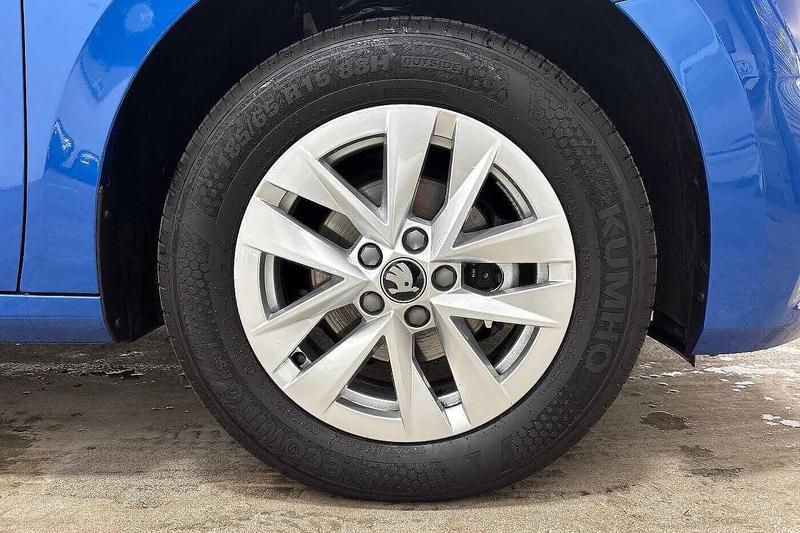 Used Skoda Fabia 2025 for sale - 76172617: Photo 5