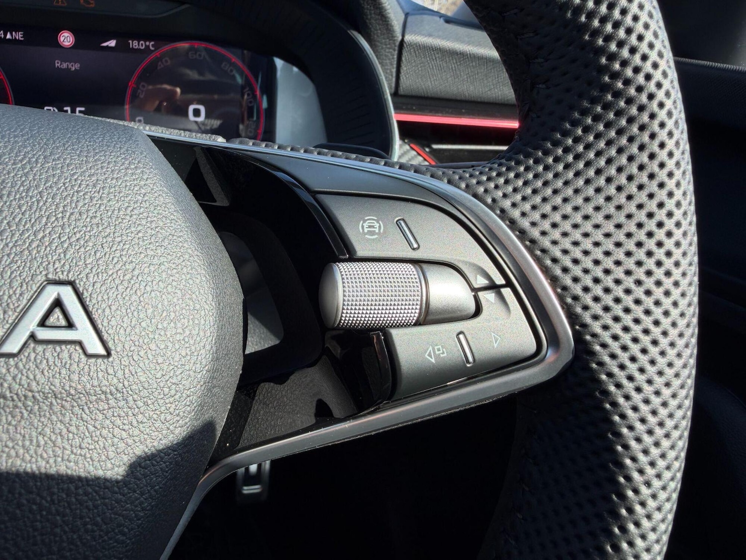 Used Skoda Scala for sale - 77975626: Photo 7