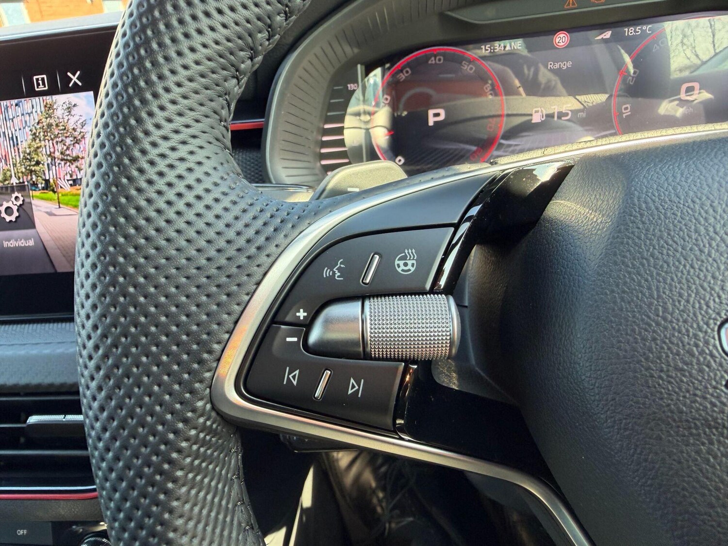 Used Skoda Scala for sale - 77975626: Photo 8