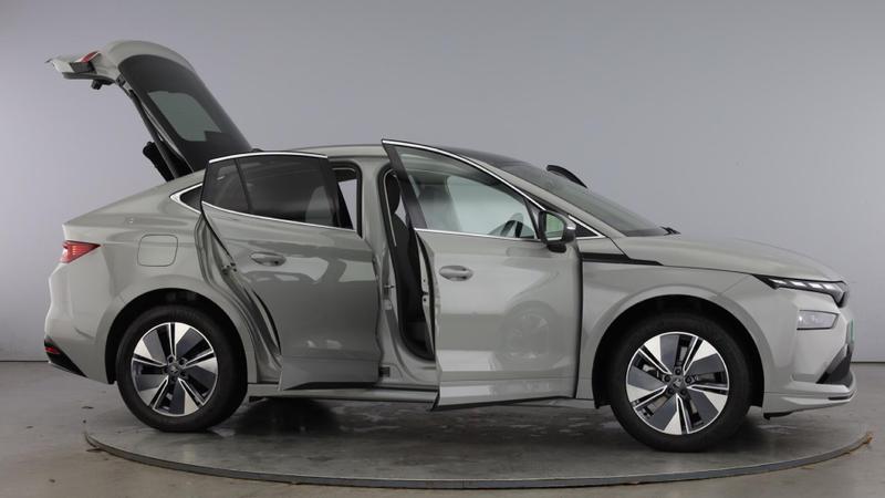 Used Skoda Enyaq 2025 for sale - 77063925: Photo 10