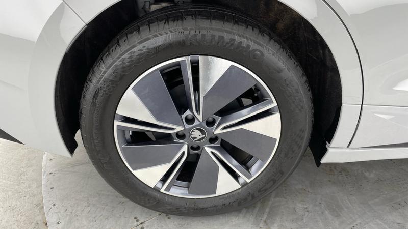 Used Skoda Enyaq 2025 for sale - 77063925: Photo 31