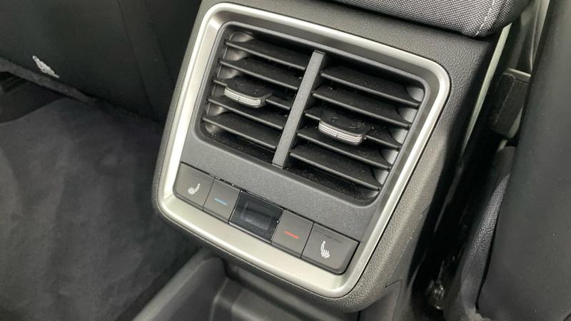 Used Skoda Enyaq 2025 for sale - 77063925: Photo 32