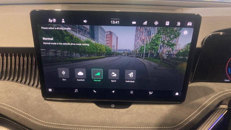 Used Skoda Superb 2025 for sale - 76252388: Photo 13