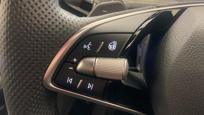 Used Skoda Superb 2025 for sale - 76252388: Photo 17