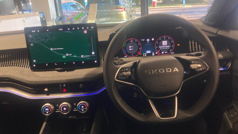 Used Skoda Superb 2025 for sale - 76252388: Photo 9