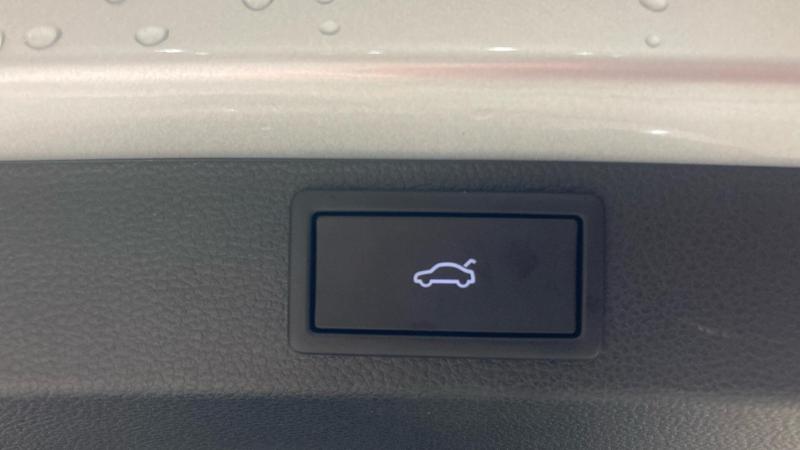 Used Skoda Karoq 2024 for sale - 76488563: Photo 17