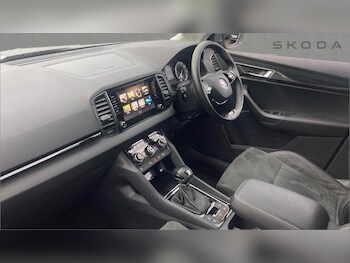 Used Skoda Karoq 2021 for sale - 76557352: Photo