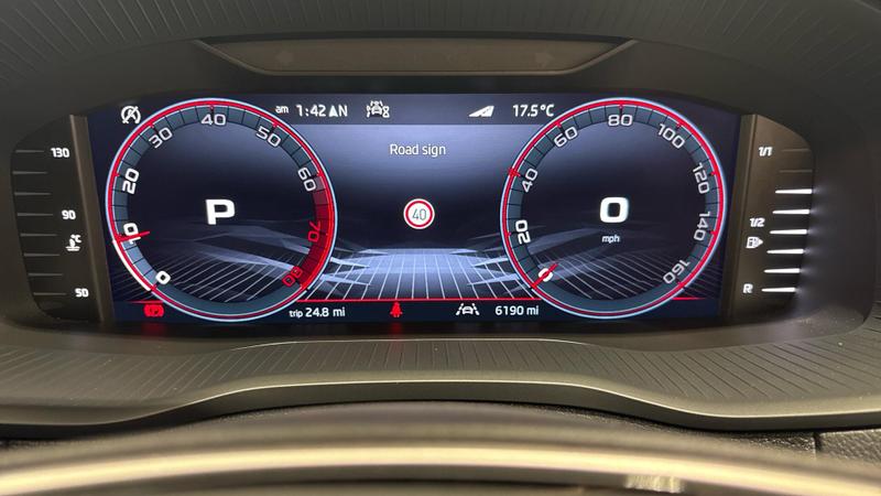 Used Skoda Karoq 2024 for sale - 76718918: Photo 40