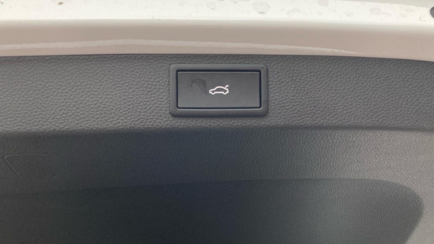 Used Skoda Karoq 2026 for sale - 77691021: Photo 24