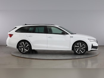 Used Skoda Octavia 2025 for sale - 79101919: Photo