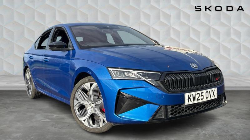 Used Skoda Octavia 2025 for sale - 76312269: Photo 2