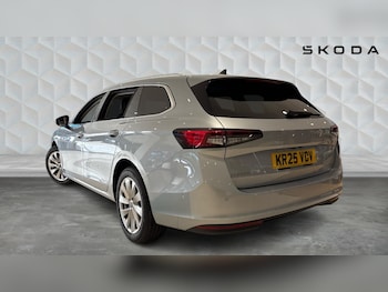 Used Skoda Superb 2025 for sale - 77505091: Photo