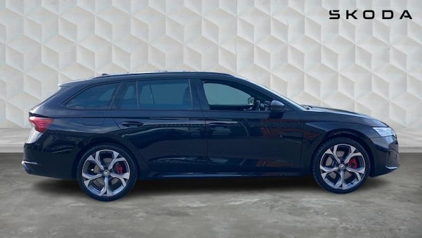 Used Skoda Octavia 2025 for sale - 75575255: Photo 5